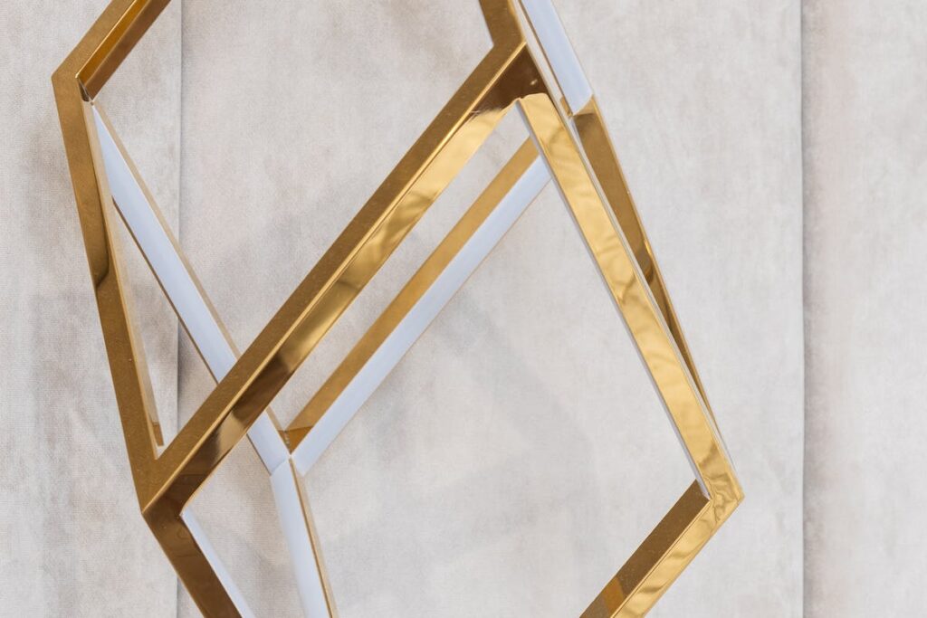 pexels-max-rahubovskiy-6587822 - Metal Wood Décor & More Metal Artwork